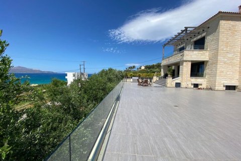 4 bedrooms Villa in Chania, Greece No. 46485 1