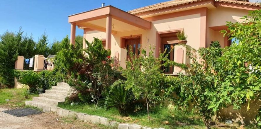 4 bedrooms Maisonette in Zakynthos, Greece No. 24628