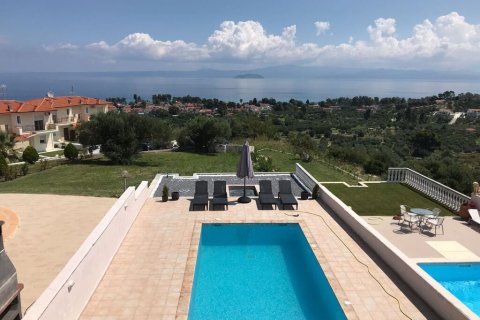 4 bedrooms Maisonette in Chalkidiki, Greece No. 56192 1