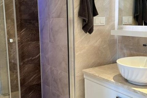 4 rooms Apartment in Dao Huu Canh, Vietnam No. 21160 27