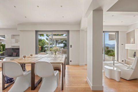 5 bedrooms Villa in Mougins, France No. 68874 6