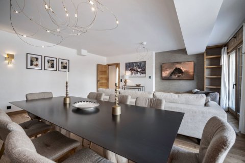 3 dormitorios Apartment en Les Belleville, France No. 99561 4