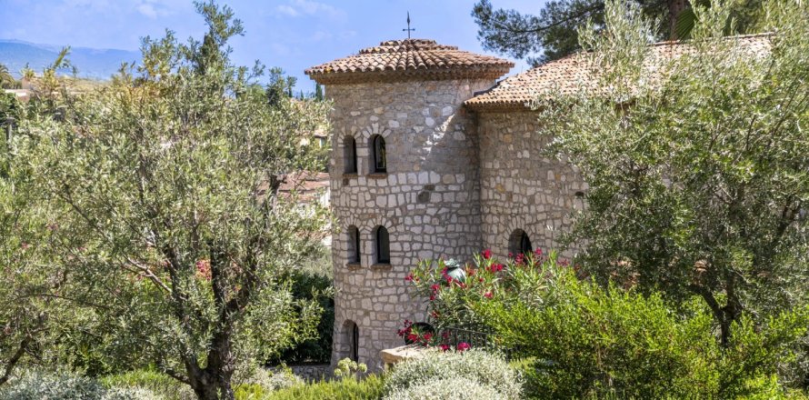 6 bedrooms House in Valbonne, France No. 69100