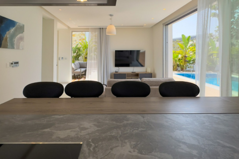 6 bedrooms Villa in Ayia Napa, Cyprus No. 100417 5