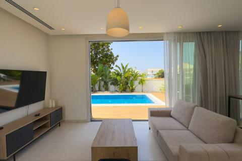 6 bedrooms Villa in Ayia Napa, Cyprus No. 100417 3
