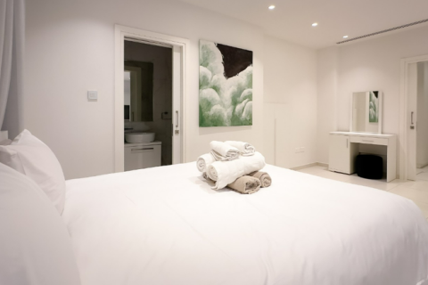 6 bedrooms Villa in Ayia Napa, Cyprus No. 100417 8