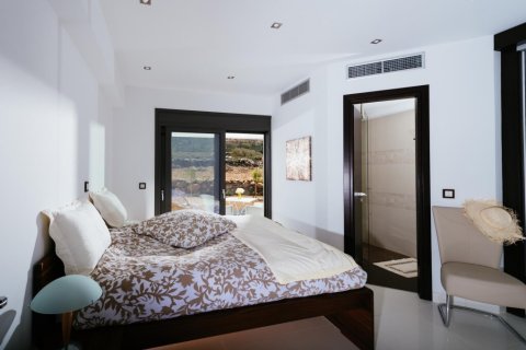 5 bedrooms Villa in Sitia, Greece No. 55815 20