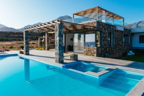 5 bedrooms Villa in Sitia, Greece No. 55815 2