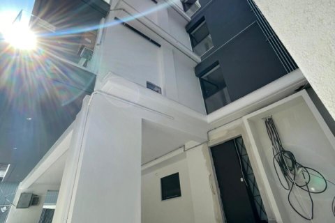 3 rooms Appartement à Athens, Greece No. 55845 8