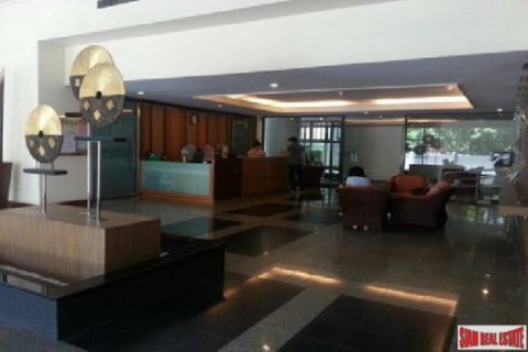 3 bedrooms Hotel Apartment in Bangkok, Thailand No. 96813 12