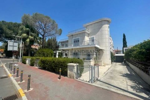 6 dormitorios House en Nicosia, Cyprus No. 62972 1