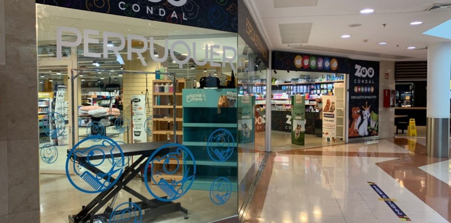 270m² Commercial property in Duc Tan, Vietnam No. 25568