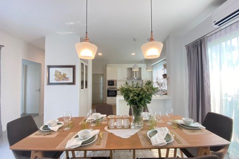 3 bedrooms House in Chiang Mai, Thailand No. 1592 8