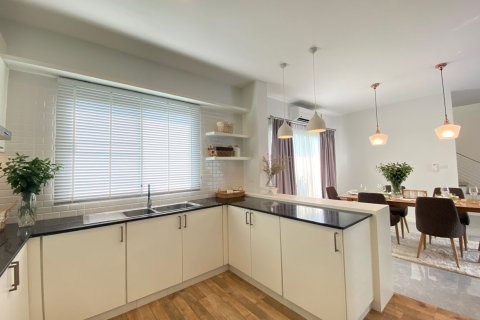 3 bedrooms House in Chiang Mai, Thailand No. 1592 13