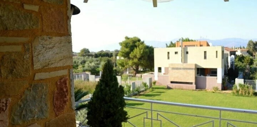 10 rooms House à Diakopto, Greece No. 109157