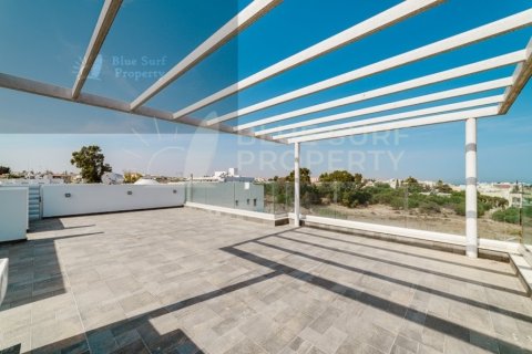 4 bedrooms Villa in Paralimni, Cyprus No. 36531 23