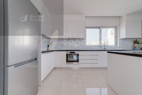 4 bedrooms Villa in Paralimni, Cyprus No. 36531 7