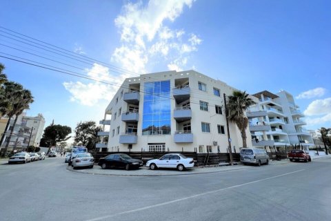 36 rooms Appartement à Larnaca, Cyprus No. 107159 1