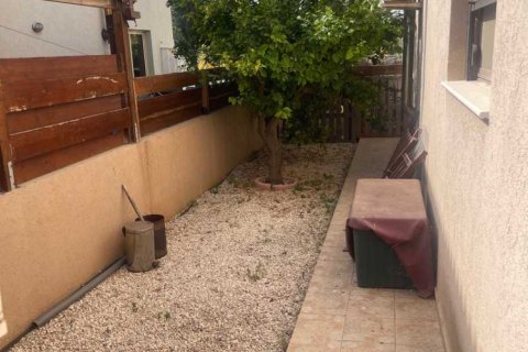 3 bedrooms House in Kolossi, Cyprus No. 62622 7