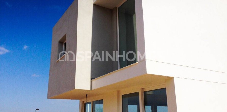 4 bedrooms Villa in Santa Pola, Spain No. 88427