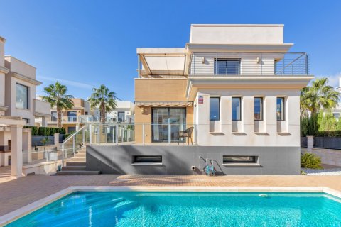 5 bedrooms Villa in La Zenia, Spain No. 111024