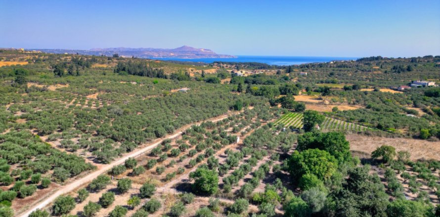 3 bedrooms Villa in Chania, Greece No. 23865