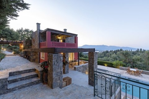 6 bedrooms Villa in Corfu, Greece No. 61602 15