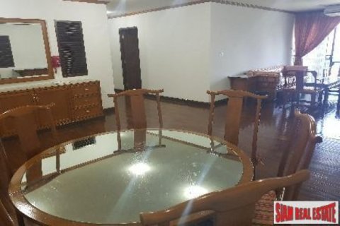 3 bedrooms Apartment in Bangkok, Thailand No. 95792 14