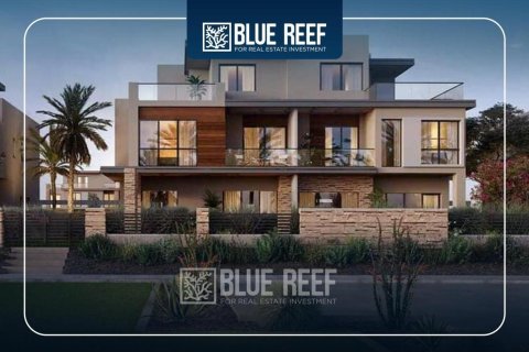 5 bedrooms Villa in Hay El Ashgar, Vietnam No. 38681 1