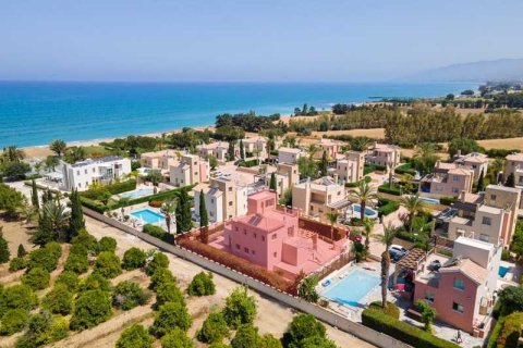 4 bedrooms House in Polis, Cyprus No. 30284 3