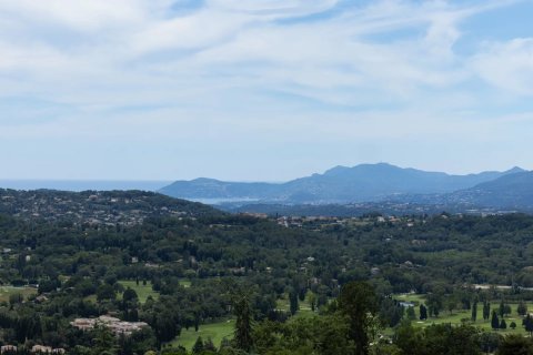 4 chambres Villa à Châteauneuf-Grasse, France No. 68741 2