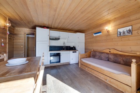 2 bedrooms Apartment in Val-d'Isere, France No. 99419 4