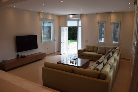 7 bedrooms Villa in Souda, Greece No. 57872 4