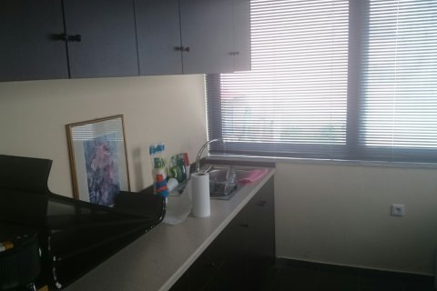 200m² Commercial property à Athens, Greece No. 58579 2