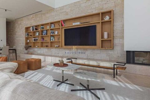 4 bedrooms House in Oroklini, Cyprus No. 75977 9