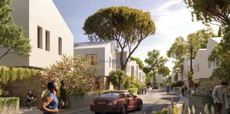 4 bedrooms House in Oroklini, Cyprus No. 75977