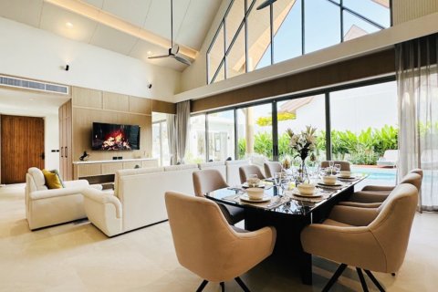 Villa in Bang Tao, Thailand No. 97385 16