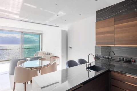 2 bedrooms Apartment in Germasogeia, Cyprus No. 75704 8