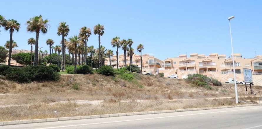 Land en Torrevieja, Spain No. 126948