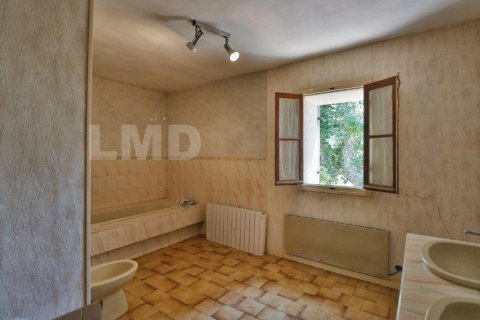 3 bedrooms House in Aix-en-Provence, France No. 69443 22