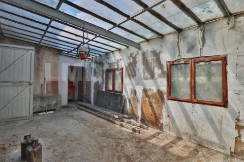 3 bedrooms House in Aix-en-Provence, France No. 69443 20