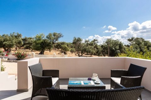 270m² Villa in Rethymno, Greece No. 108009 16