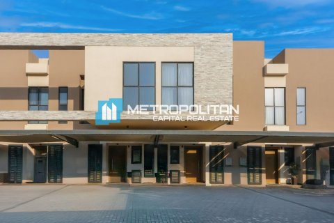 3 bedrooms Townhouse in Binh Duong, Vietnam No. 117734 1