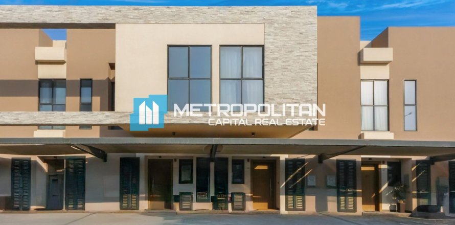 3 bedrooms Townhouse in Binh Duong, Vietnam No. 117734