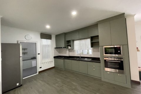 5 bedrooms House in Chiang Mai, Thailand No. 97619 10