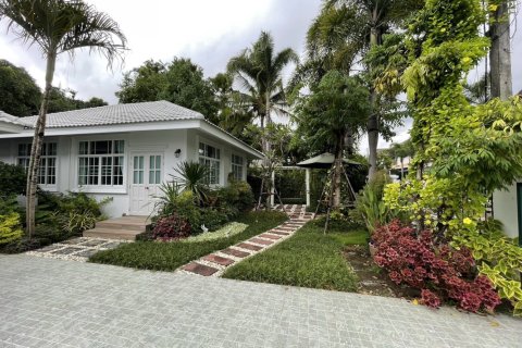 5 bedrooms House in Chiang Mai, Thailand No. 97619 6