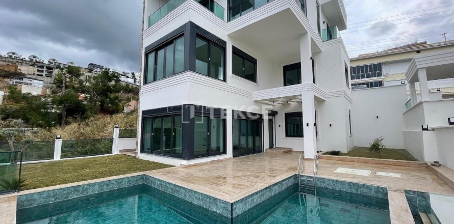 3 chambres Villa à Alanya, Turkey No. 124273