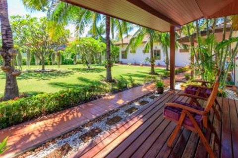 5 bedrooms Villa in Hua Hin, Thailand No. 95865 13