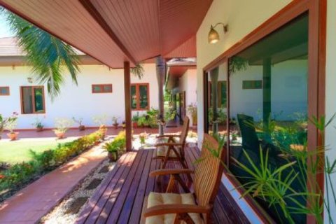 5 bedrooms Villa in Hua Hin, Thailand No. 95865 8