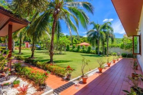 5 bedrooms Villa in Hua Hin, Thailand No. 95865 7